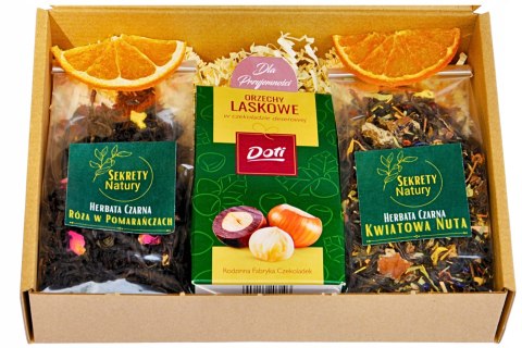 Zestaw prezentowy na Dzień Nauczyciela - herbaty & orzechy w czekoladzie Zestaw prezentowy na Dzień Nauczyciela - herbaty & orzechy w czekoladzie